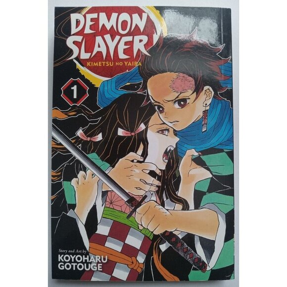 Demon Slayer: Kimetsu no Yaiba Vol. 1 Manga Comic Book by Koyoharu Gotouge (VG+) - Picture 1 of 2